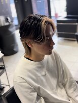 アウル 心斎橋(owl)&nbsp;センターパート/ウルフ/インナーカラー/ミルクティーベージュ