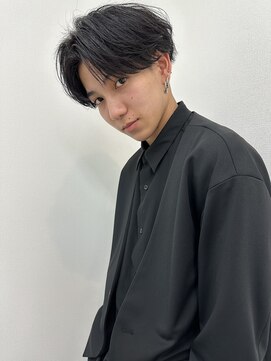 ジーナ 天神(Zina) シースルーセンターパート 【メンズサロンZina 天神】