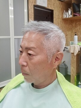 バーバーズスズキ(bar-ber's suzuki) メンズカット