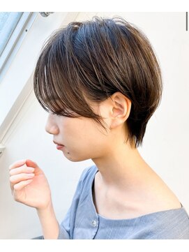 アース 名駅店(HAIR&MAKE EARTH) 大人女性ヘア♪ 20代30代40代 クビレショートヘア 大人ショート