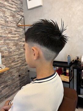 あずママの床屋さん 朝茶 フェードカット