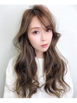 透け感ムードロング×グレージュ