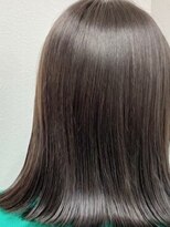 ランプ(Lamp)&nbsp;くびれレイヤー  白髪染め＆白髪ぼかし/縮毛矯正と髪質改善UP