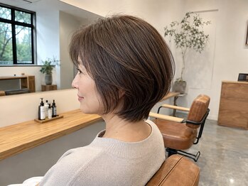 マルコ(marco)の写真/ダメージレスカラーでうる艶Styleに＊ずっと安心して染め続けられるのが嬉しい♪お肌が敏感な方にも◎