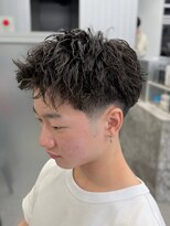 アクロ 本店(ACRO)&nbsp;メンズパーマ/スパイキーショート/テーパーフェード