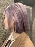 ショートボブ ラベンダーアッシュ ケアブリーチ 肩上ショート