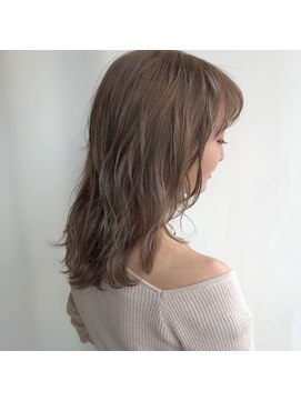 グリーン 渋谷(green) 【MANA】シアーミルクティー×レイヤー