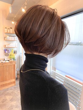 ルソレイユ(Le Soleil) くびれショートボブ