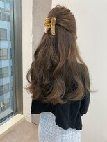 ラル 立川(lar)&nbsp;オリーブベージュハーフアップ_カーキグレージュ