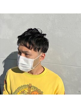 ヘアステージアミカル アップバングショート