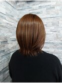 艶髪でさりげない外ハネスタイル