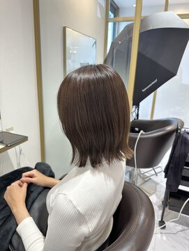 アルカディア(Arcadia) 外ハネくびれボブ