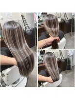 ムーブ(Moob)&nbsp;1ブリーチで作られるコントラストハイライトデザイン【別府】