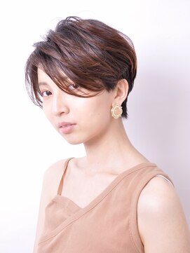 アイスバーグ(eyesburg) 20代30代40代大人美人ハンサムショートオフィスショート