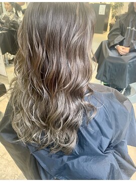 ナンバースリー 溝の口店(Number Three) グラデーションスタイル【N°3溝の口】