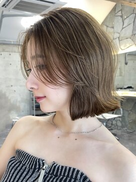 サイン 表参道(SIGN) 韓国ヘアーハッシュカットレイヤーカットグレージュブリーチ無し