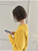 YOKE 切りっぱなしボブ大人ボブミニボブグレーベージュツヤ髪