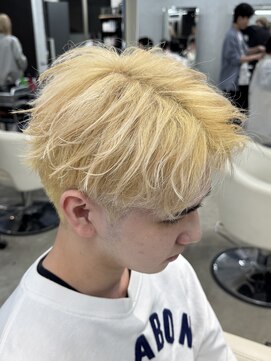 エデアンルクラ 下通(EDEAN Leclat) 熊本メンズカラー ハイトーン ブリーチ 抜きっぱなし