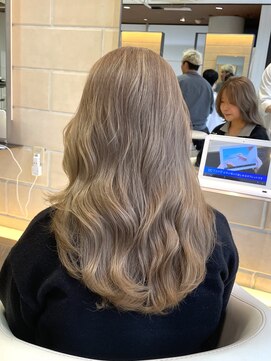 エアー 銀座(air) ミルクティーベージュ/ダブルカラー/ブリーチ/ハイトーン