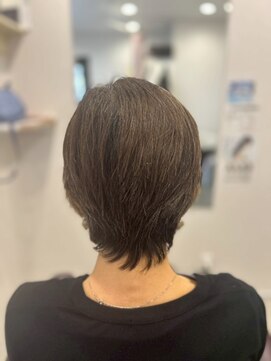 レーヴ(REVE) 首元スッキリ＊上品ショートスタイル