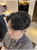 スパイラルパーマ　センターパート