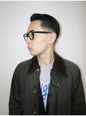 メンズカットバーバースタイルスパイキーショートフェードボウズ