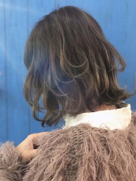 ラッシュグラス(Rush grass) デザインカラーゆるふわウエーブ