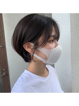 ステイシー(STACY) STACY グレーベージュ×ショート(那覇 小禄 奥武山公園)