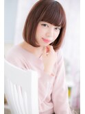 斜めバングで目力UP！ピンクアッシュ小顔前下がりボブb1