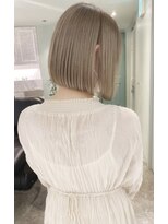 ロンドルーチェ 心斎橋(Lond luce)&nbsp;ダークアッシュ/ミディアムレイヤーカット［髪質改善/縮毛矯正］