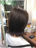 お手入れ簡単外ハネミディアム