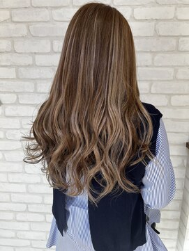 トゥルークリエイション 小山(True Creation) ハイライトエクステ