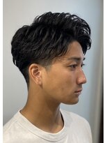 ドルクス 日本橋(Dorcus)&nbsp;大人メンズ黒髪ビジネスパーマ　刈り上げ7:3