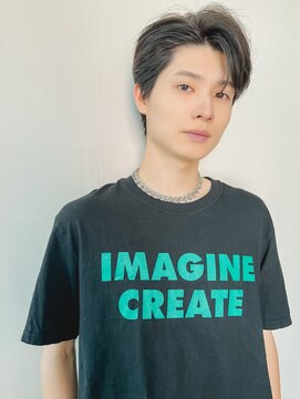 ジョエミバイアンアミ(joemi by Un ami) ダウンパーマ 韓流メンズヘア サイドパート アップバング