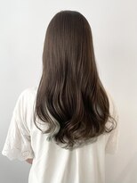 シェリッシュ ノース(Sheriche North)&nbsp;インナーカラー×ホワイトシルバー【ブリーチ2回】