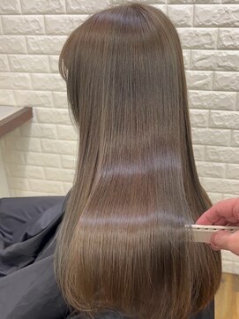 ファミーユ(famille) 〈famille〉髪質改善クイック+美髪カラー