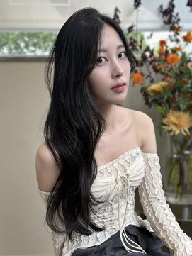 リリー(Lilley) 【アラキユウカ】a/wオススメダークカラー