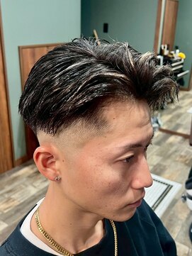 MEN’S HAIR/波巻ツイストスパイラル/フェザーパーマ/柏