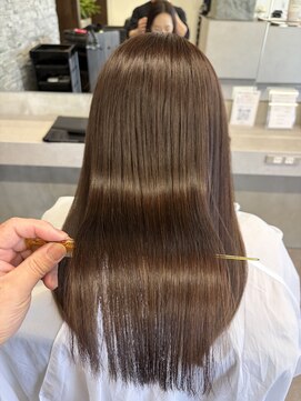 ルーツ ヘアデザイン(Roots hair design) ULTOWA＋グレイカラー＋カット