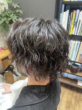 エント(ento) 長めレングスで魅せるサーフカールヘア