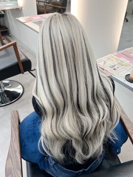 リエンスクレア(RIENS xrea) エクステ × 川田 那々海