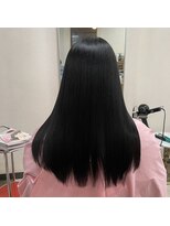 五感鷹匠 髪の診療所&nbsp;まとまる艶黒髪ストレートロング 30代40代｜縮毛矯正