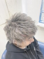 ウーロス(uros.) ハイトーングレージュ