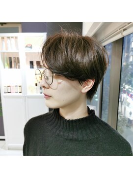 フラッグ ヘアー 天神西通り店(Flag HAIR) 短めハンサムショート