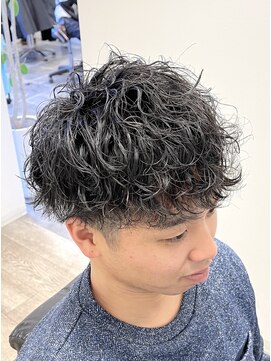 ヘアーショップケイ(HAIR SHOP K.) ツーブロマッシュ×躍動感のあるツイスパ