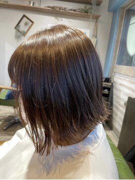 ピーシーエイチ(P.C.H) 切りっぱなし外ハネボブ