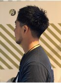大人の刈り上げスタイル【BARBER-BAR】