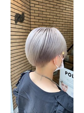 ラフ 難波店(LAFF) #黒髪#ボブルフ#ネビージュ#小顔#ワンレン