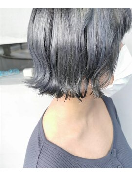 フロップニク(FLOPNIK) シルバーグレーボブ