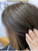インナーカラー×ミルクティーベージュ